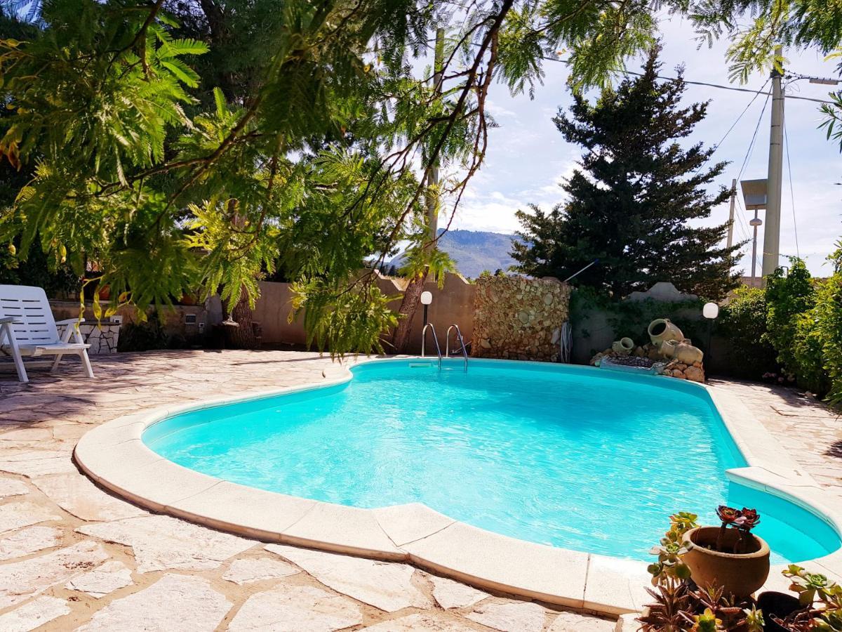 Villa Alba Valderice Exterior foto